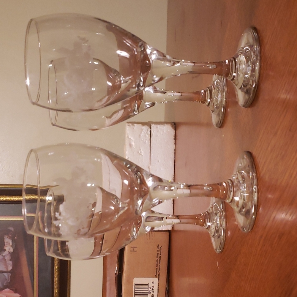 🍷Vintage Home Interior Elegant Crystal Wine Glass Set (4 glasses) 🍷